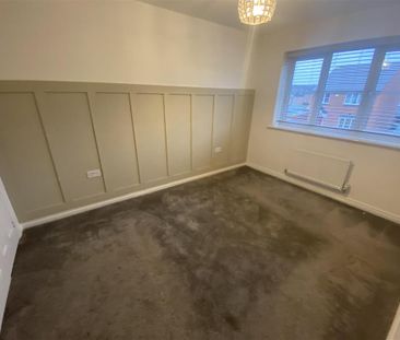 3 bedroom detached house to rent - Photo 3