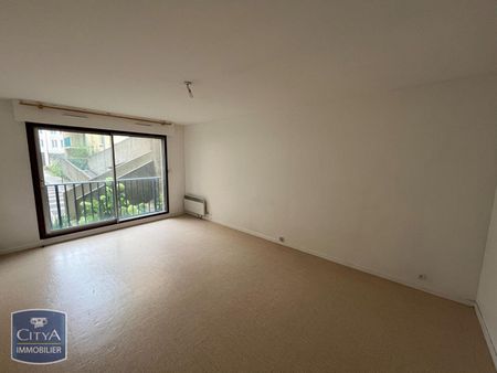 Location Appartement 1 pièce 33m² ALENCON 61000 - Photo 2