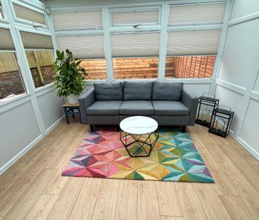 Luxury Rooms in Northeast Bristol - Shared Room 6 - Photo 1