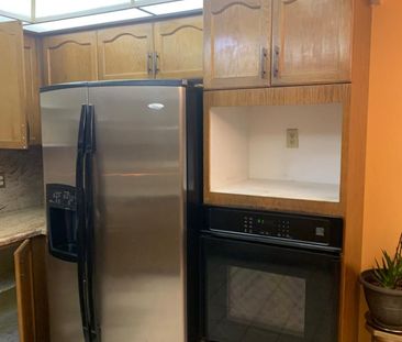 For Lease - 18 David Drive, Toronto, Ontario - Photo 5