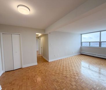 For Lease - 1440 Lawrence Avenue Unit# 116, Toronto, Ontario - Photo 1