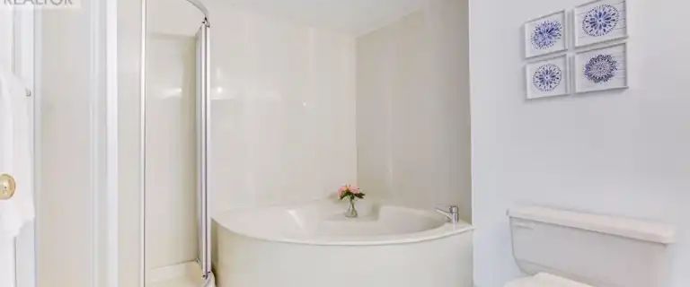 707 - 20 HARDING BOULEVARD W | 707 - 20 HARDING BOULEVARD W, Richmond Hill - Photo 1