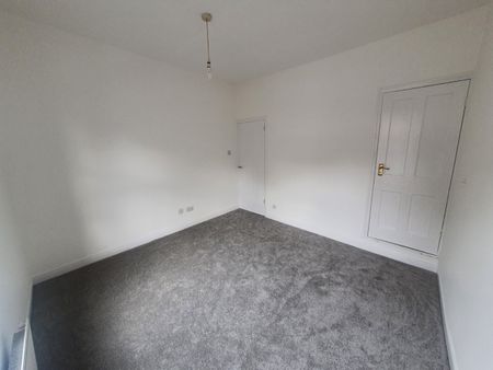 4 Bed Terraced House, Westfield Road, B67 - Photo 5