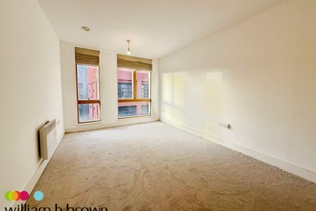 College Street - Photo 3