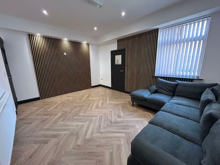 Sherwood Road, Worksop - Photo 2