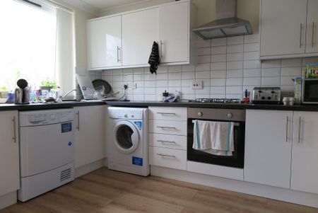 Room in a Shared House, Plover Way, SE16 - Photo 4