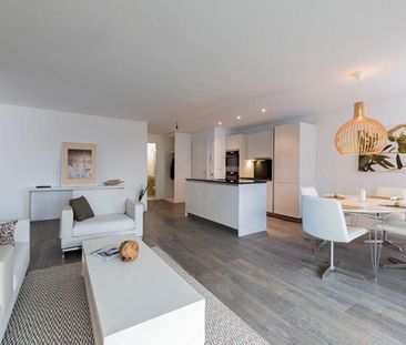 Beautiful ground floor apartment with garden share - Photo 1