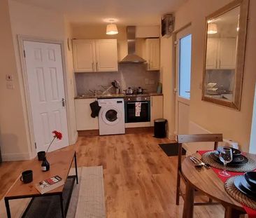 Saint Joseph's Avenue, Dublin - Photo 1