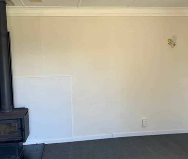 Cute 2 bedroom cottage - Photo 3