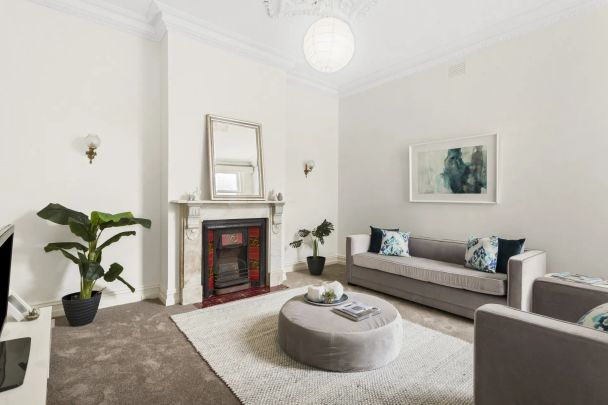 A double-fronted charmer - Photo 1