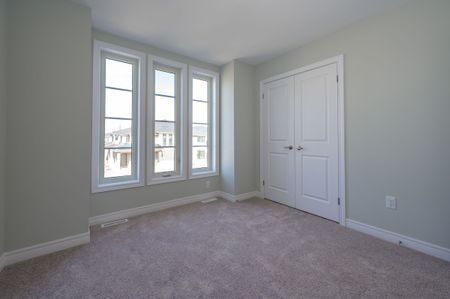 For Lease - 3650 SOUTHBRIDGE Avenue, London South, Ontario - Photo 5