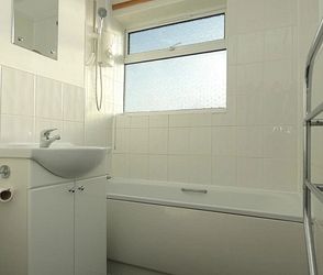 Wellington House, Beresford Gardens, Margate, CT9 3AW, Kent - Photo 3