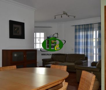 apartment on the first floor with 3 bedrooms and 2 bathrooms. In a ... - Photo 1