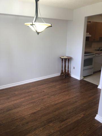 For Lease - 200 Holland Court Unit# 102, Bradford West Gwillimbury, Ontario - Photo 2