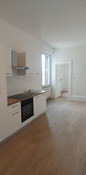 Location Appartement 3 pièces 83m² - Photo 1