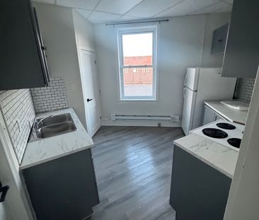 For Lease - 48 King Street Unit# A, Quinte West, Ontario - Photo 4