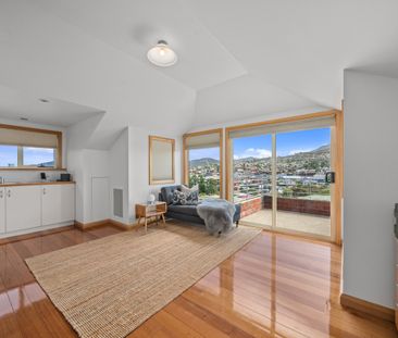 17 Shoobridge Street Glebe TAS 7000 Australia - Photo 4