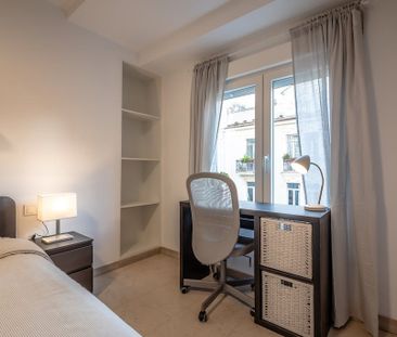 Carrer de Sueca, Valencia, Valencian Community 46006 - Photo 2