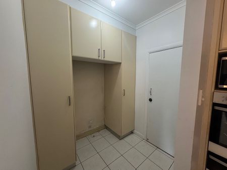 RELAXED FAMILY LIVING MINUTES FROM KEY AMENITIES - Photo 3