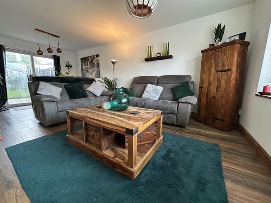 3 bedroom semi-detached house to rent - Photo 1