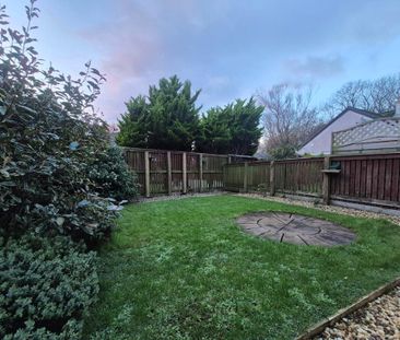 2 bedroom semi-detached house to rent - Photo 6