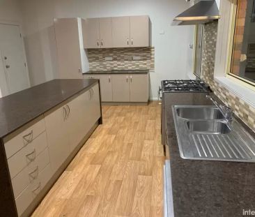 Come and Take a Look - Photo 3