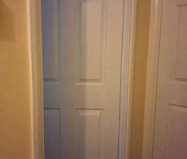 Room in a Shared Flat, Oakview Road, NG7 - Photo 5