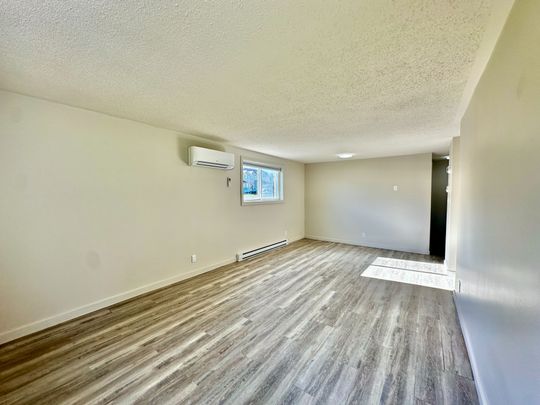 For Lease - 2 Village Drive Unit# 3, Belleville, Ontario - Photo 1