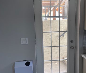 For Lease - 324 St Vincent Street, Barrie, Ontario - Photo 5