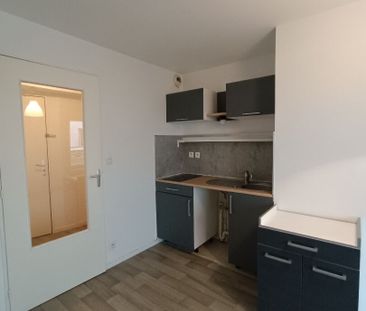 Location Appartement 1 pièce 27m² RENNES 35000 - Photo 2