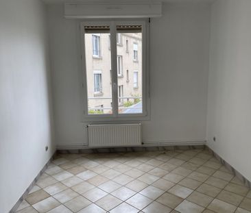 Location Appartement 4 pièces 104m² - Photo 3