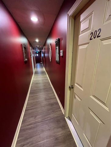 For Lease - 35 Jarvis Street Unit# 202, Fort Erie, Ontario - Photo 5