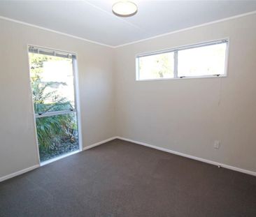 5 Lombardy Place,Whalers Gate - Photo 3