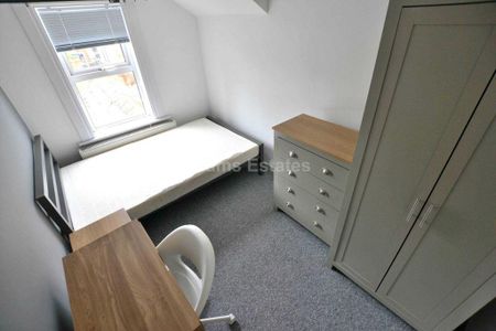 5 bedroom terraced house to rent - Photo 5