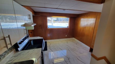 For Lease - 169 Yorkview Drive Unit# 2, Toronto, Ontario - Photo 3