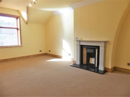 2 bedroom maisonette to rent - Photo 4