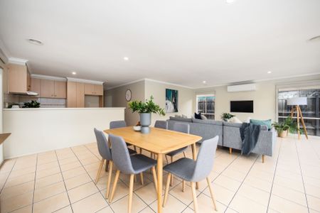 Comfortable Living with Modern Conveniences - Photo 3