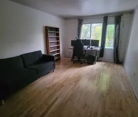 1 room apartment of 39m² in Montreal - Photo 2