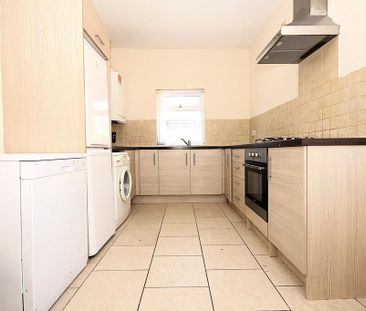 3 bedroom bungalow to rent - Photo 4