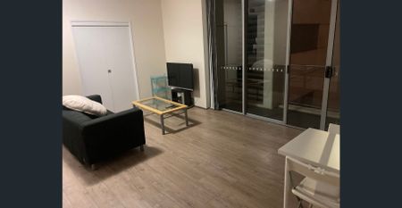 Fully Furnished-Super Convenient & Affordable 2B2B! Closed to Restaurant, Super Market, Bus Station, UTS, USYD! - Photo 3