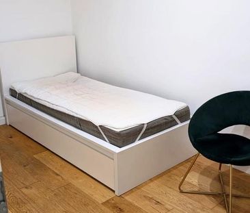 Möbliertes Zimmer in 3er WG München ab Dezember - Photo 2