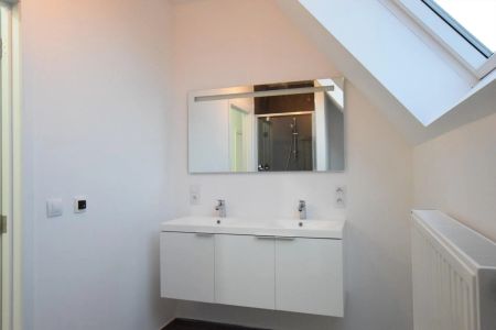 Recente halfopen bebouwing met 3 slaapkamers op uiterst rustige ligging te Gistel - Photo 5