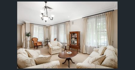 Outstanding home, Resort style living! Pool monthly maintenance included!!! - Photo 4