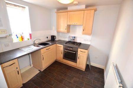 2 bed flat available - Gaskell Place, Ipswich, Suffolk, IP2 - Photo 3