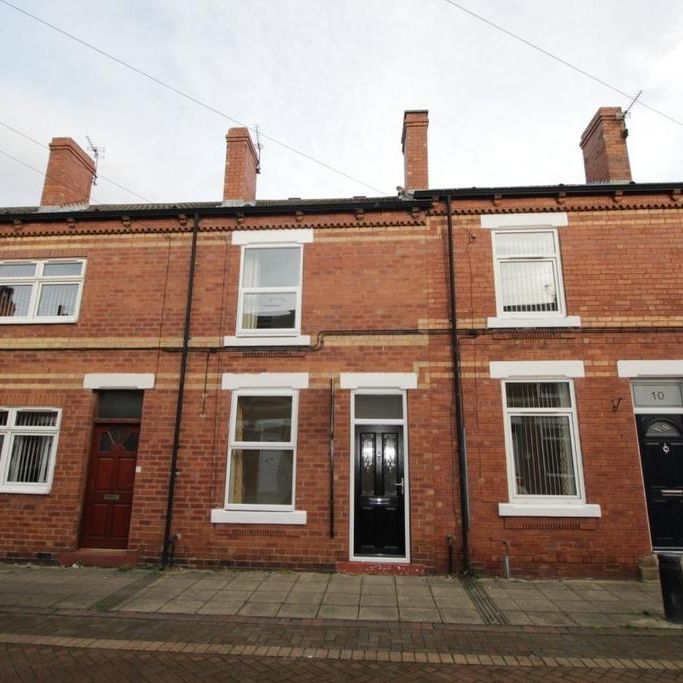 2 bedroom terraced house to rent - Photo 1