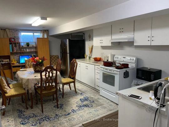 For Lease - 871 Consort Crescent Unit# (Basement), Mississauga, Ontario - Photo 1