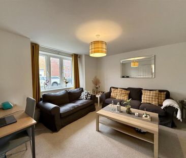 3 bedroom detached house to rent - Photo 2