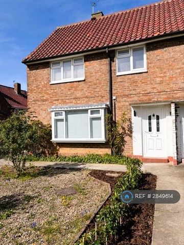 2 bedroom end of terrace house to rent - Photo 5