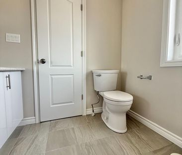 For Lease - 61 Springdale Avenue, Caledon, Ontario - Photo 2