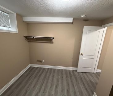 For Lease - 1231 Countrystone Drive Unit# Lower, Kitchener, Ontario - Photo 4